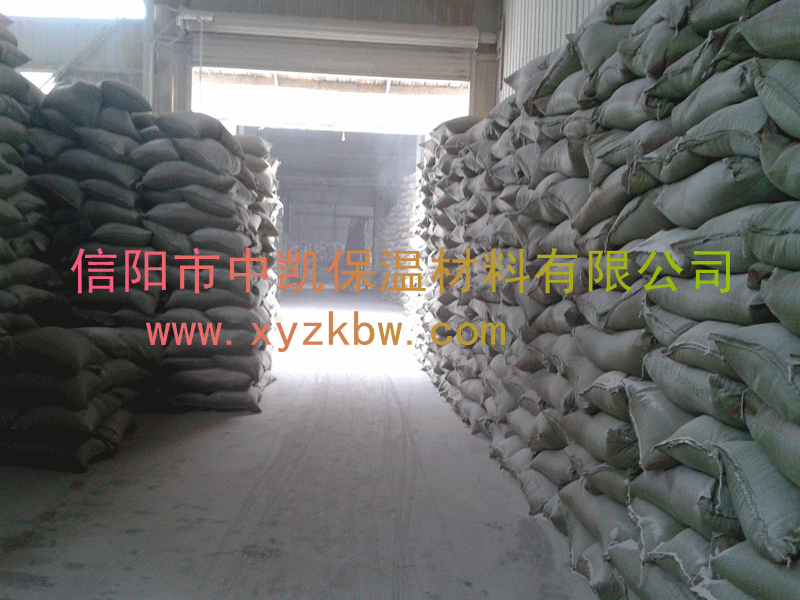 闭孔珍珠岩仓库