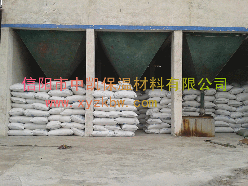 珍珠岩助滤剂仓库