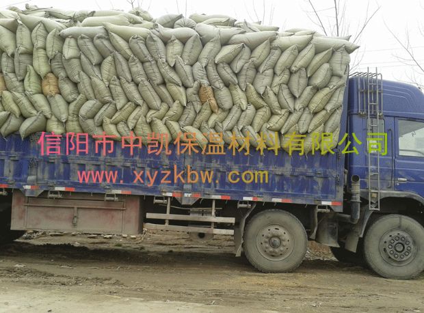 珍珠岩产品公路发运