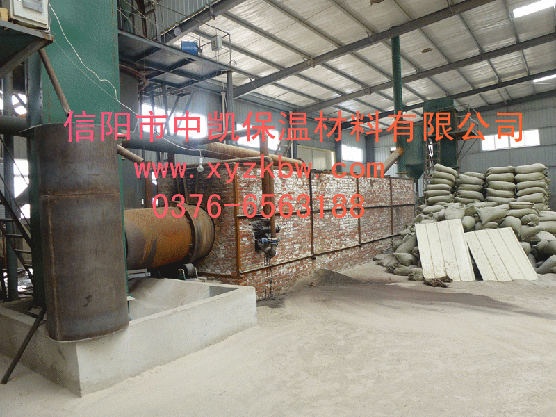 珍珠岩厂区内景图3